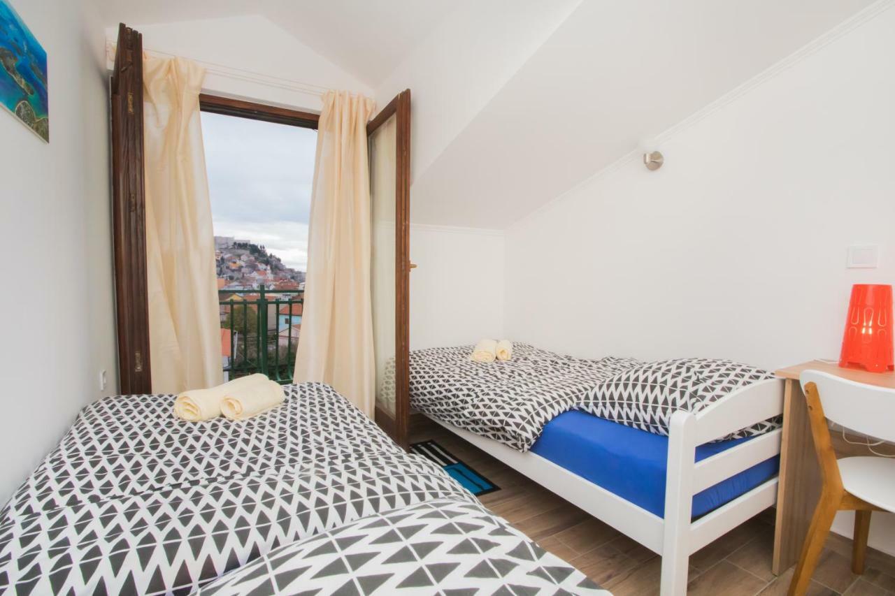 שיבניק Apartments Tonka מראה חיצוני תמונה